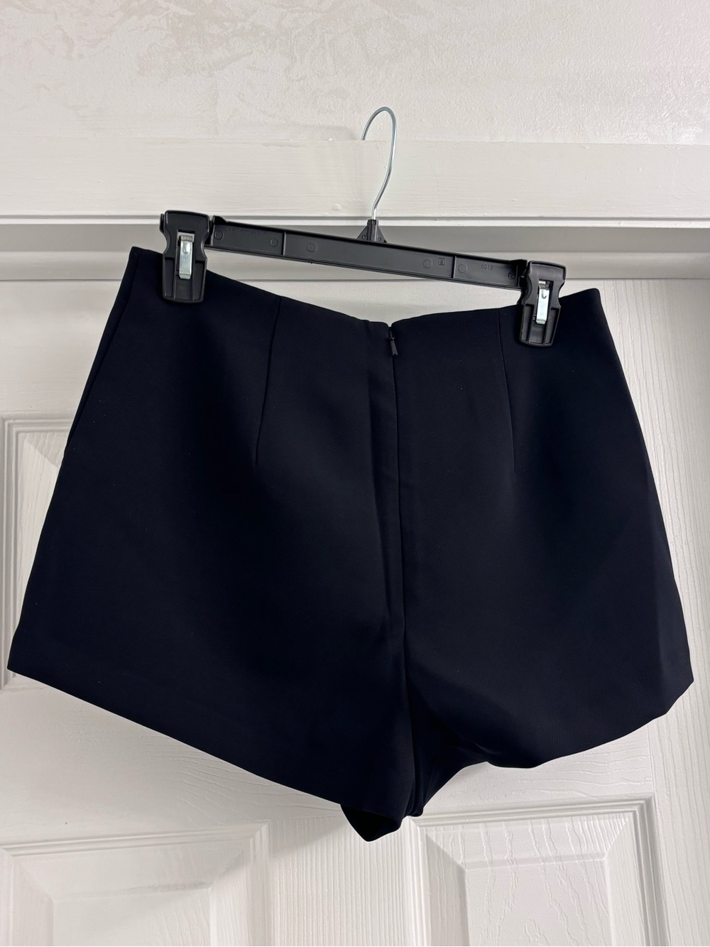 NWT Kookai ALTO MICRO SHORT in black size 36 US 4 - Picture 4 of 5